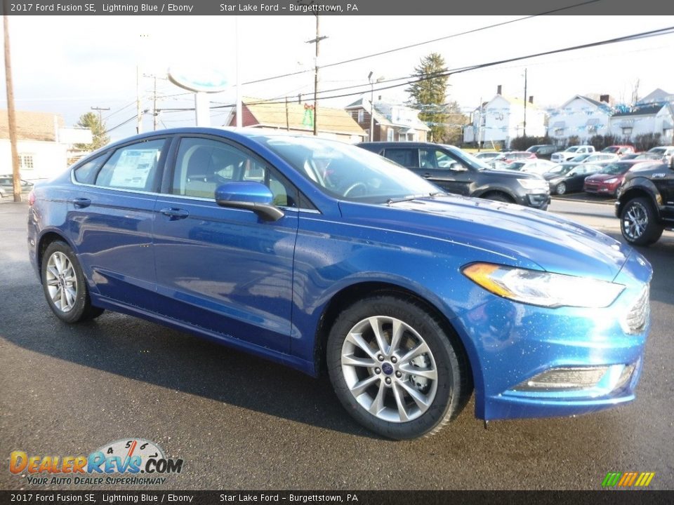 2017 Ford Fusion SE Lightning Blue / Ebony Photo #3