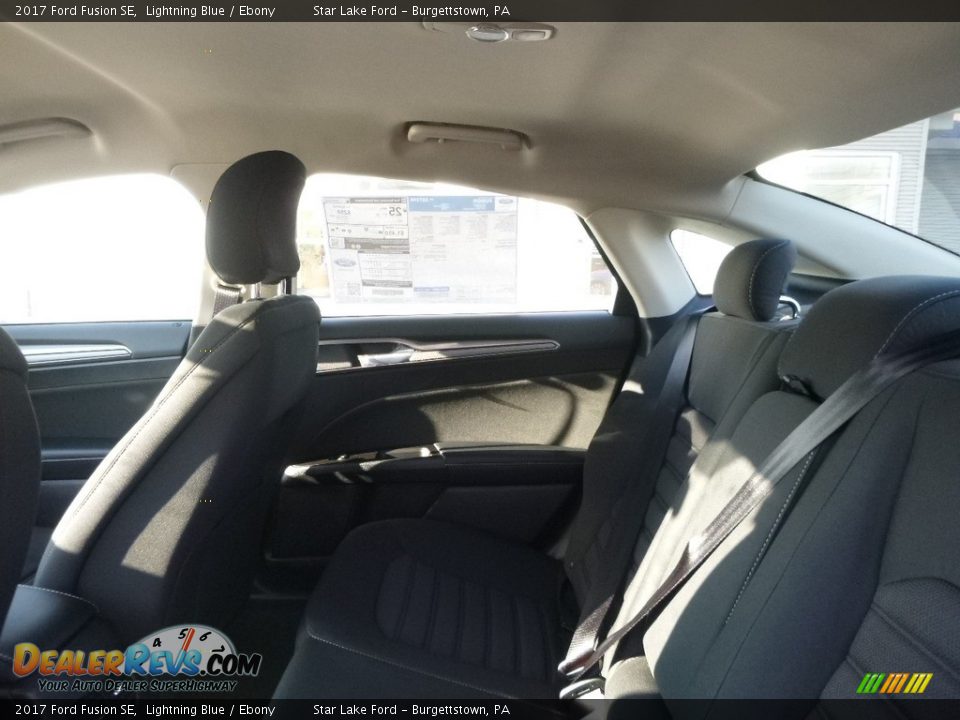2017 Ford Fusion SE Lightning Blue / Ebony Photo #10