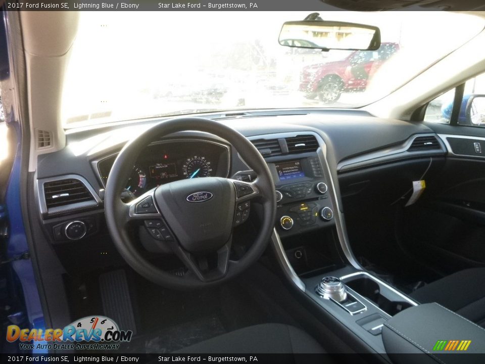 2017 Ford Fusion SE Lightning Blue / Ebony Photo #11