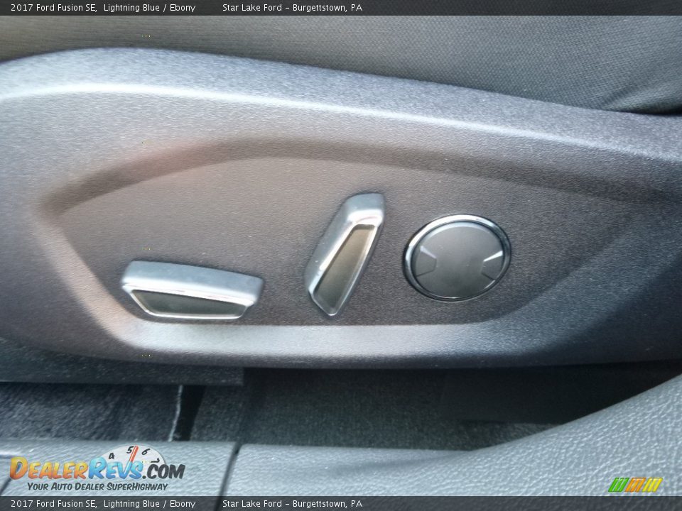 2017 Ford Fusion SE Lightning Blue / Ebony Photo #14