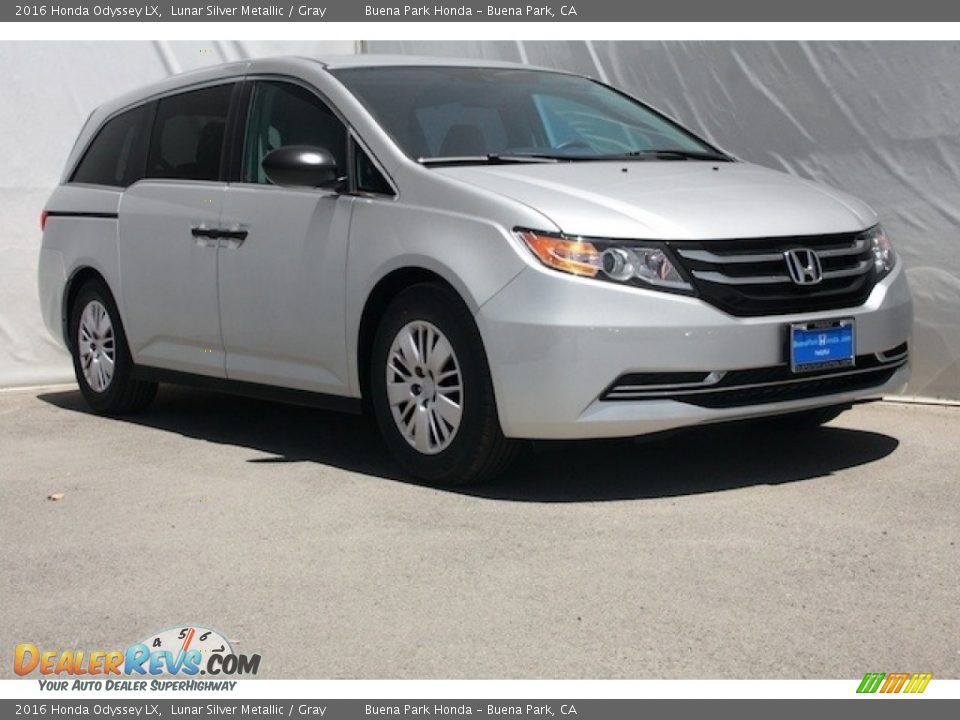 2016 Honda Odyssey LX Lunar Silver Metallic / Gray Photo #1