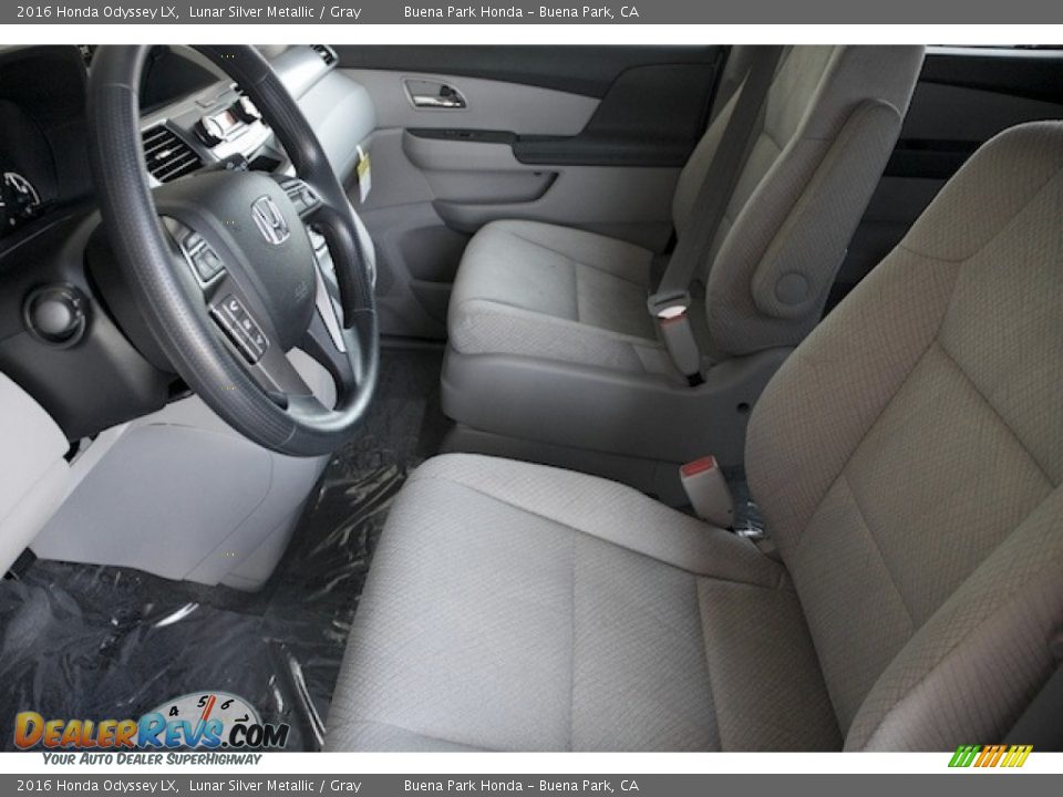 2016 Honda Odyssey LX Lunar Silver Metallic / Gray Photo #8