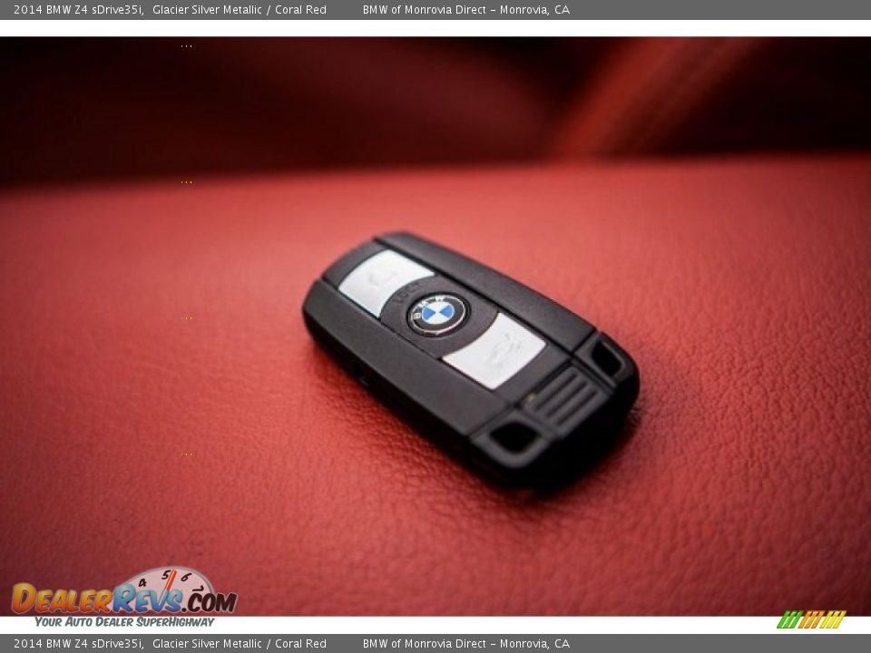 2014 BMW Z4 sDrive35i Glacier Silver Metallic / Coral Red Photo #11