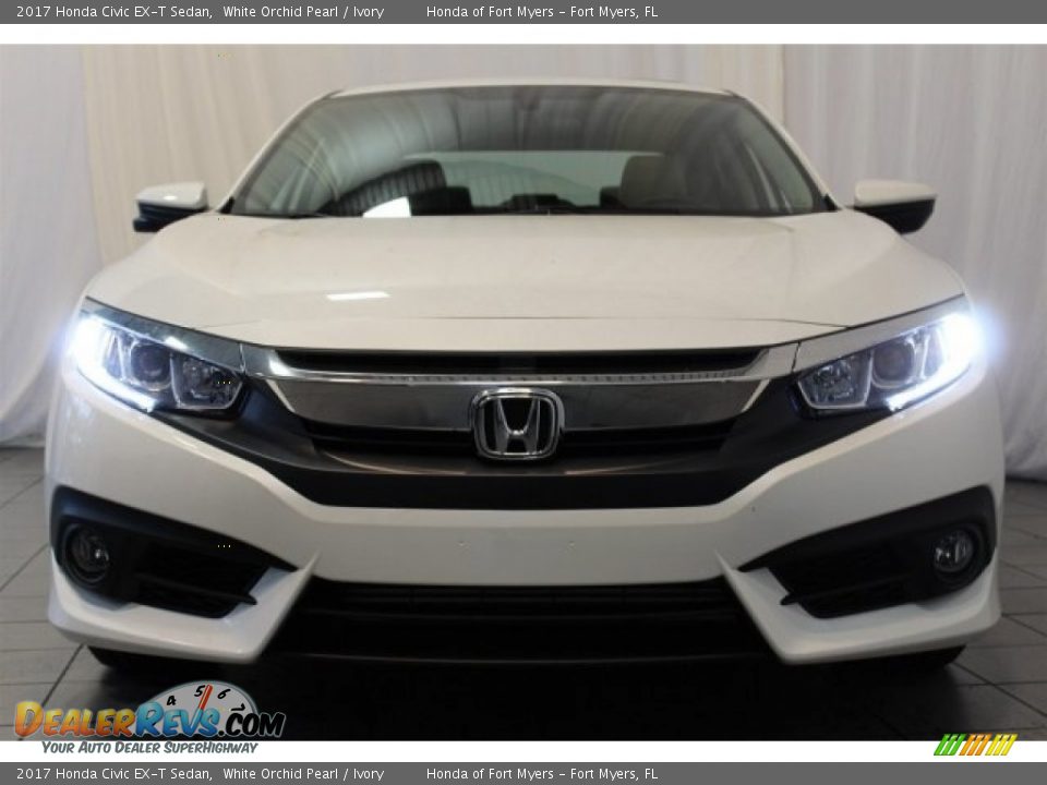 2017 Honda Civic EX-T Sedan White Orchid Pearl / Ivory Photo #5