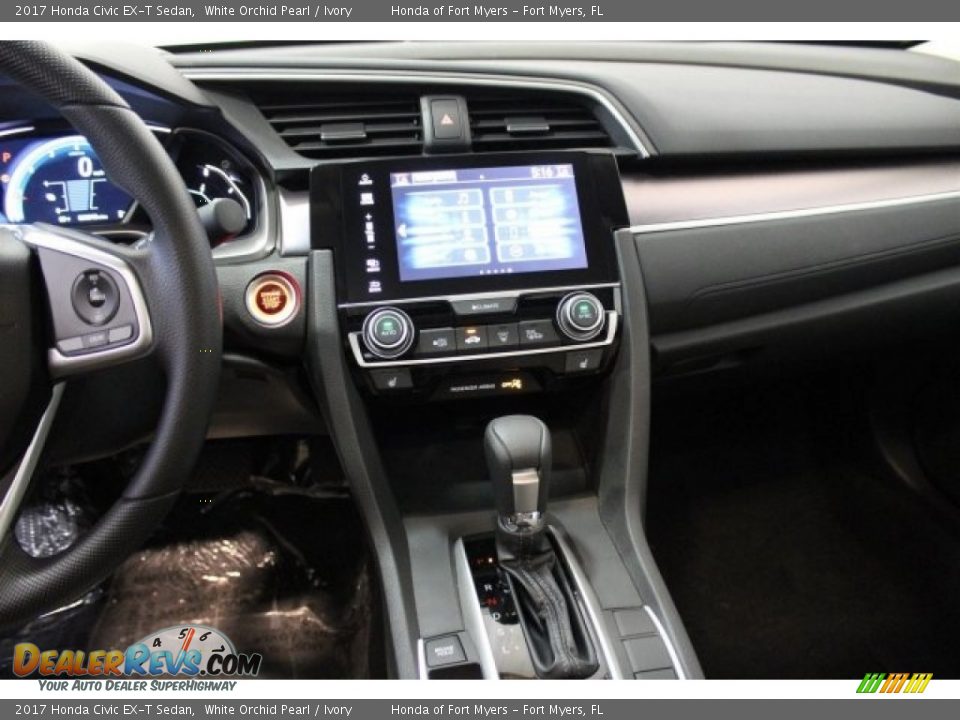 2017 Honda Civic EX-T Sedan White Orchid Pearl / Ivory Photo #14