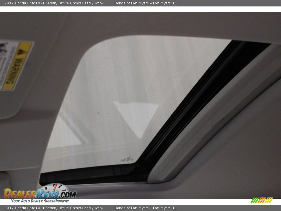 2017 Honda Civic EX-T Sedan White Orchid Pearl / Ivory Photo #20