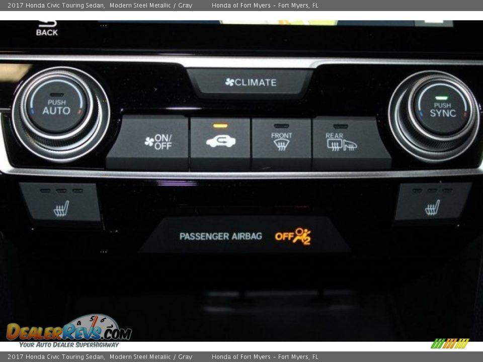 2017 Honda Civic Touring Sedan Modern Steel Metallic / Gray Photo #20