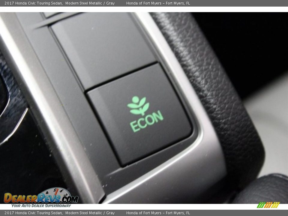 2017 Honda Civic Touring Sedan Modern Steel Metallic / Gray Photo #22