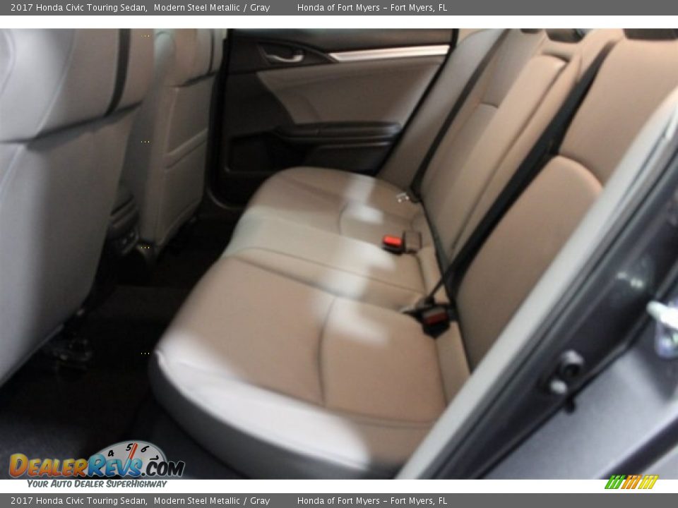 2017 Honda Civic Touring Sedan Modern Steel Metallic / Gray Photo #27