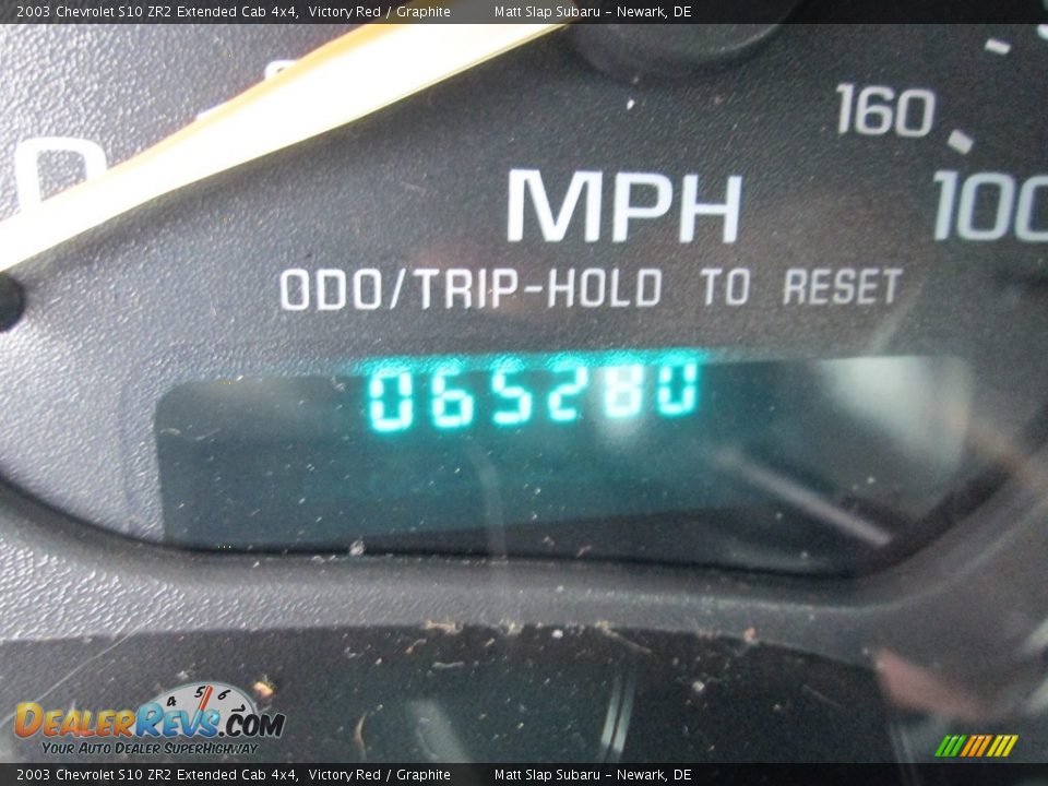 2003 Chevrolet S10 ZR2 Extended Cab 4x4 Victory Red / Graphite Photo #22