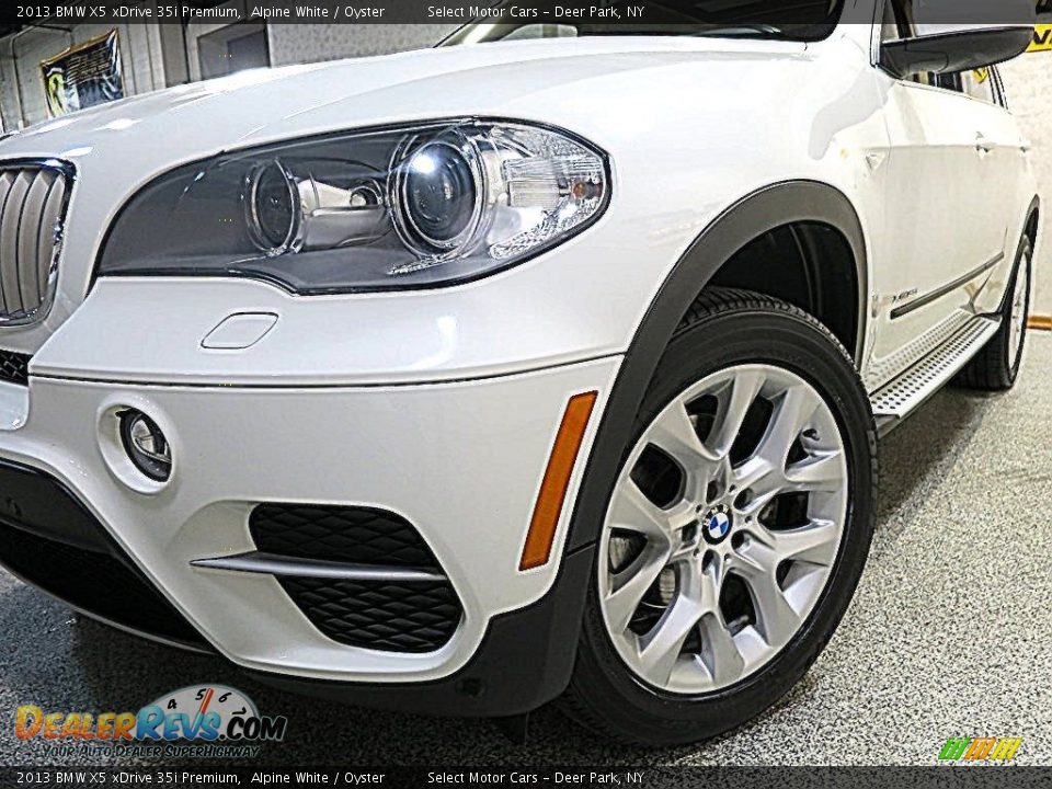 2013 BMW X5 xDrive 35i Premium Alpine White / Oyster Photo #8