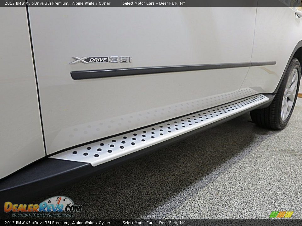 2013 BMW X5 xDrive 35i Premium Alpine White / Oyster Photo #11