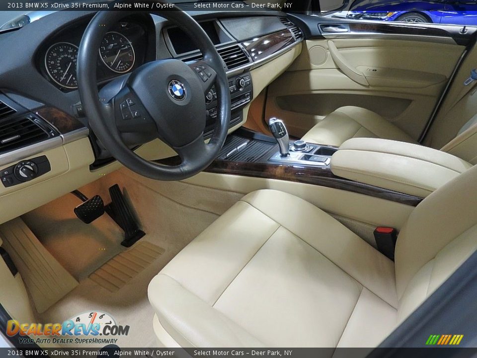 2013 BMW X5 xDrive 35i Premium Alpine White / Oyster Photo #15