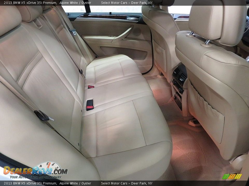 2013 BMW X5 xDrive 35i Premium Alpine White / Oyster Photo #18