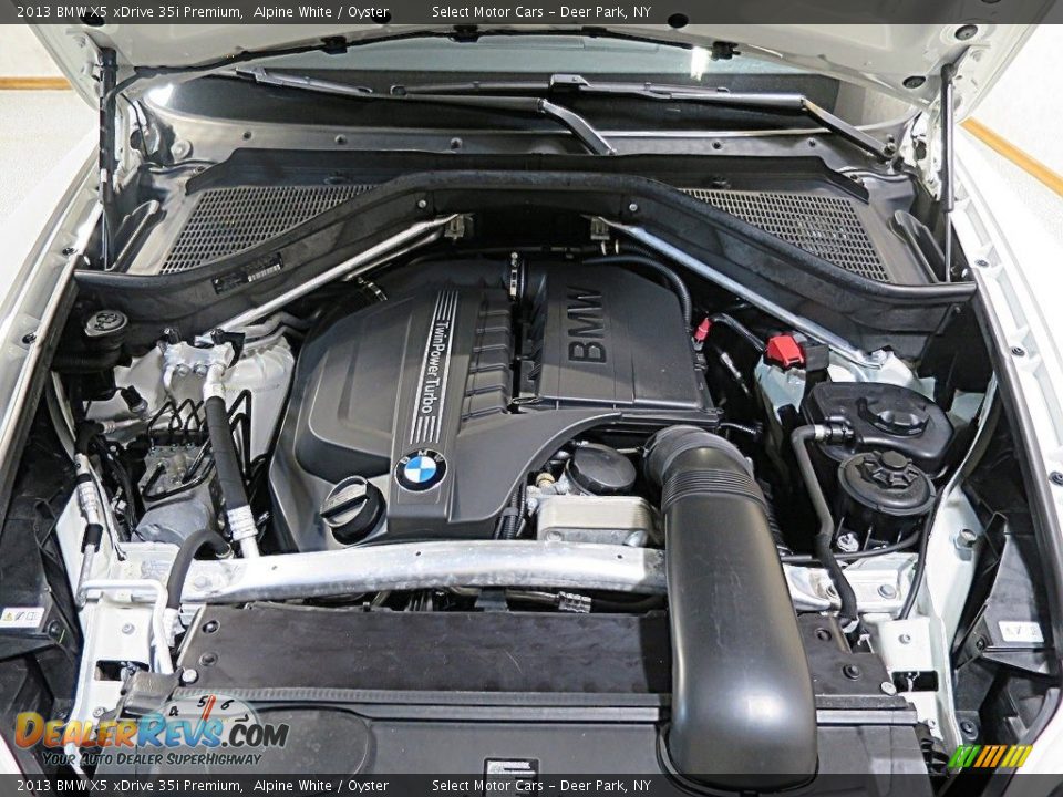 2013 BMW X5 xDrive 35i Premium Alpine White / Oyster Photo #27