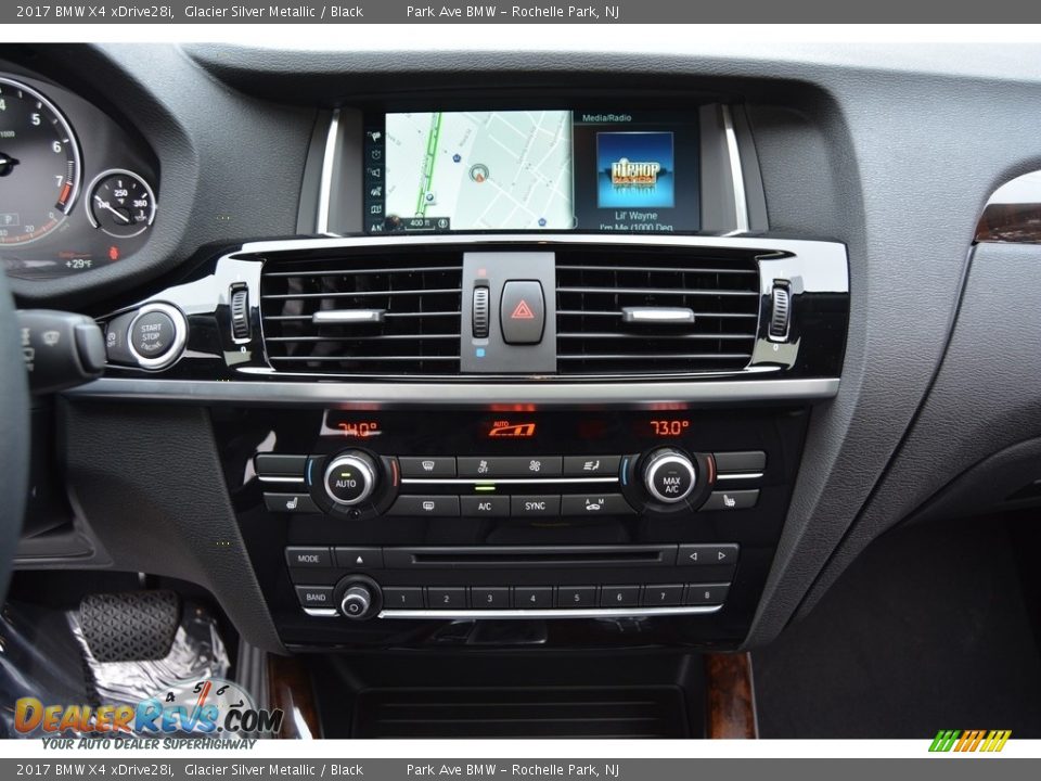Controls of 2017 BMW X4 xDrive28i Photo #16