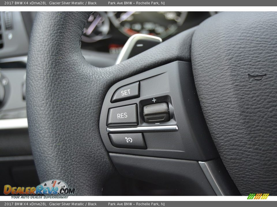 Controls of 2017 BMW X4 xDrive28i Photo #19