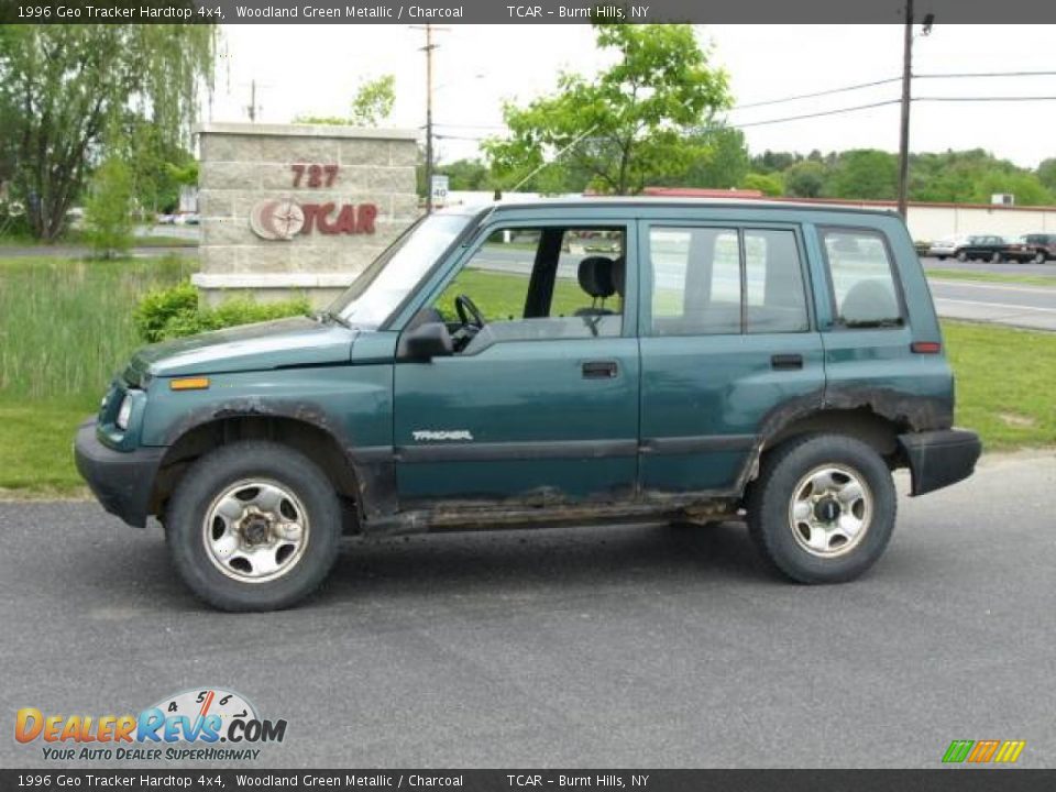 1996 Geo Tracker Hardtop 4x4 Woodland Green Metallic / Charcoal Photo #1