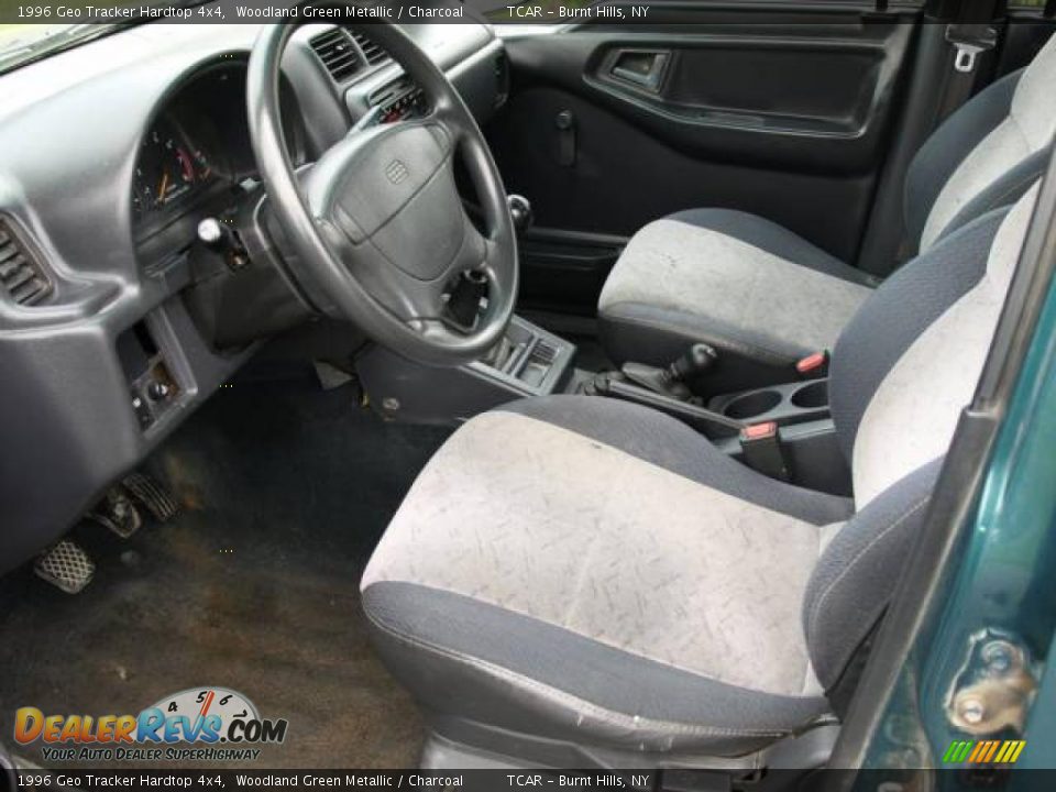 1996 Geo Tracker Hardtop 4x4 Woodland Green Metallic / Charcoal Photo #8