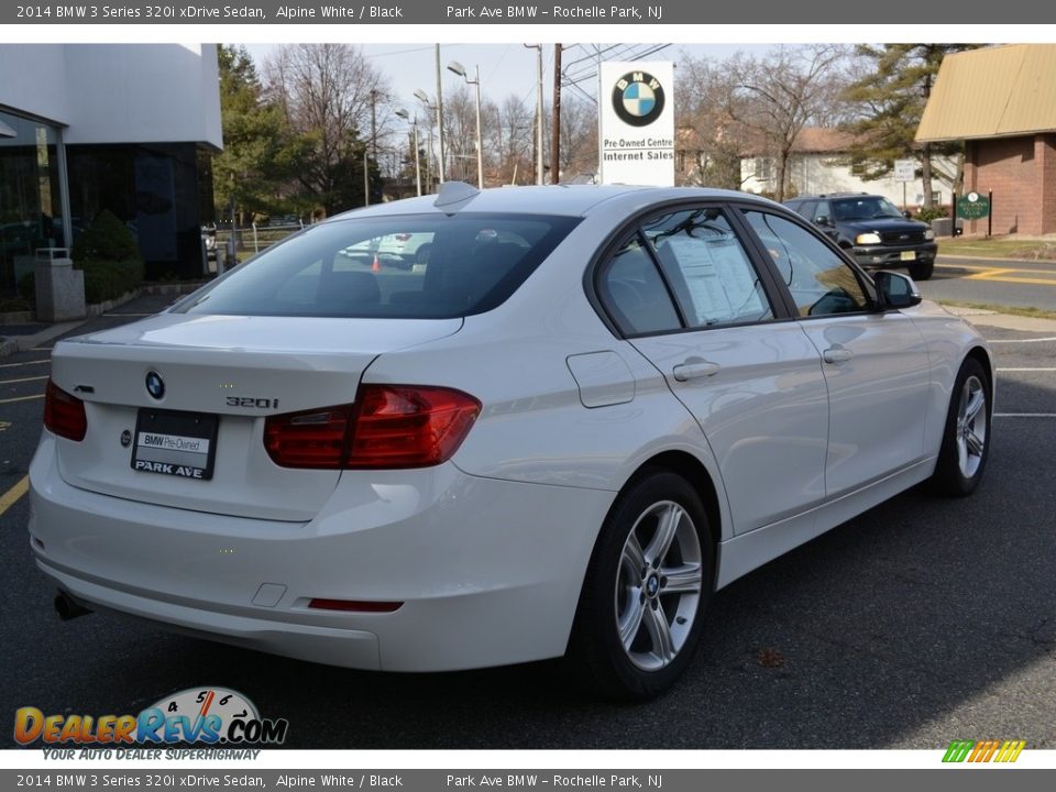2014 BMW 3 Series 320i xDrive Sedan Alpine White / Black Photo #3
