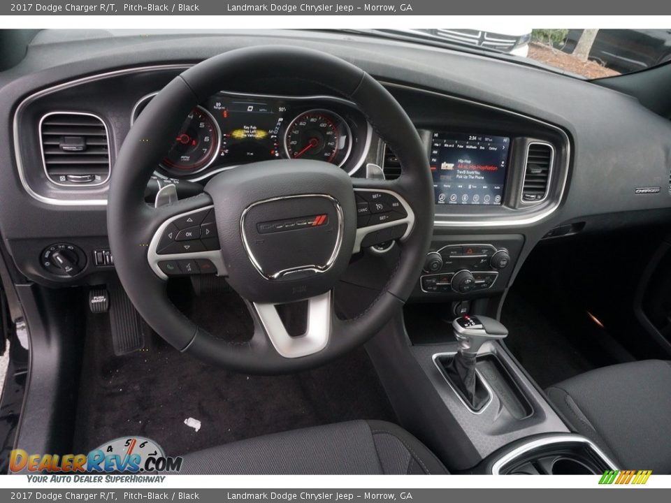 Dashboard of 2017 Dodge Charger R/T Photo #8