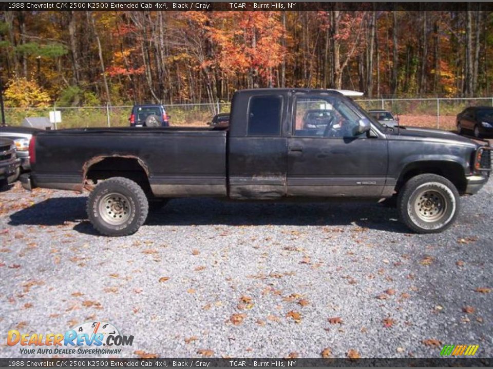 1988 Chevrolet C/K 2500 K2500 Extended Cab 4x4 Black / Gray Photo #3