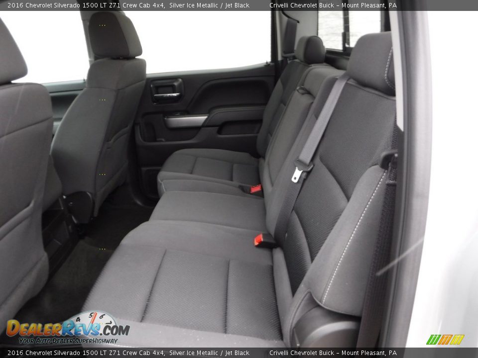 2016 Chevrolet Silverado 1500 LT Z71 Crew Cab 4x4 Silver Ice Metallic / Jet Black Photo #32