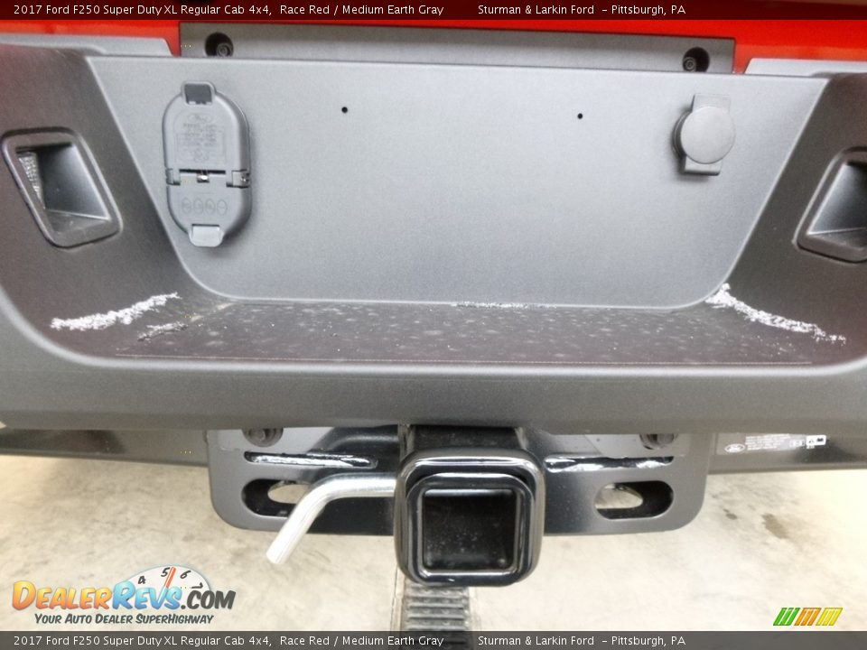 2017 Ford F250 Super Duty XL Regular Cab 4x4 Race Red / Medium Earth Gray Photo #3