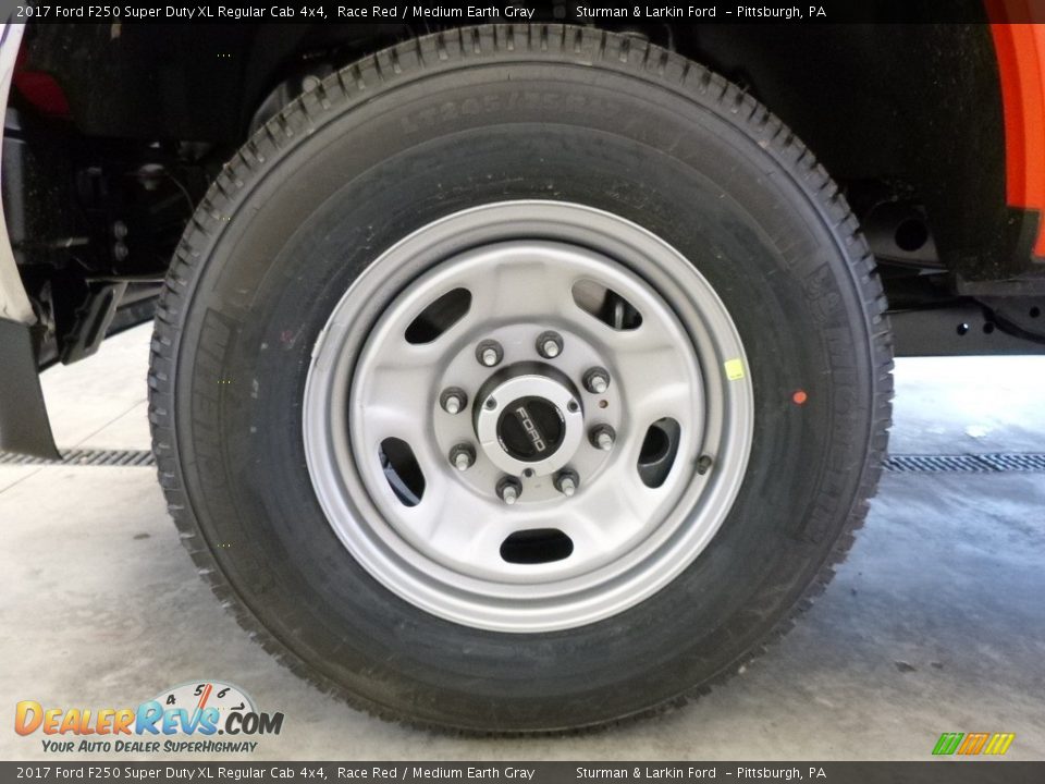 2017 Ford F250 Super Duty XL Regular Cab 4x4 Wheel Photo #6