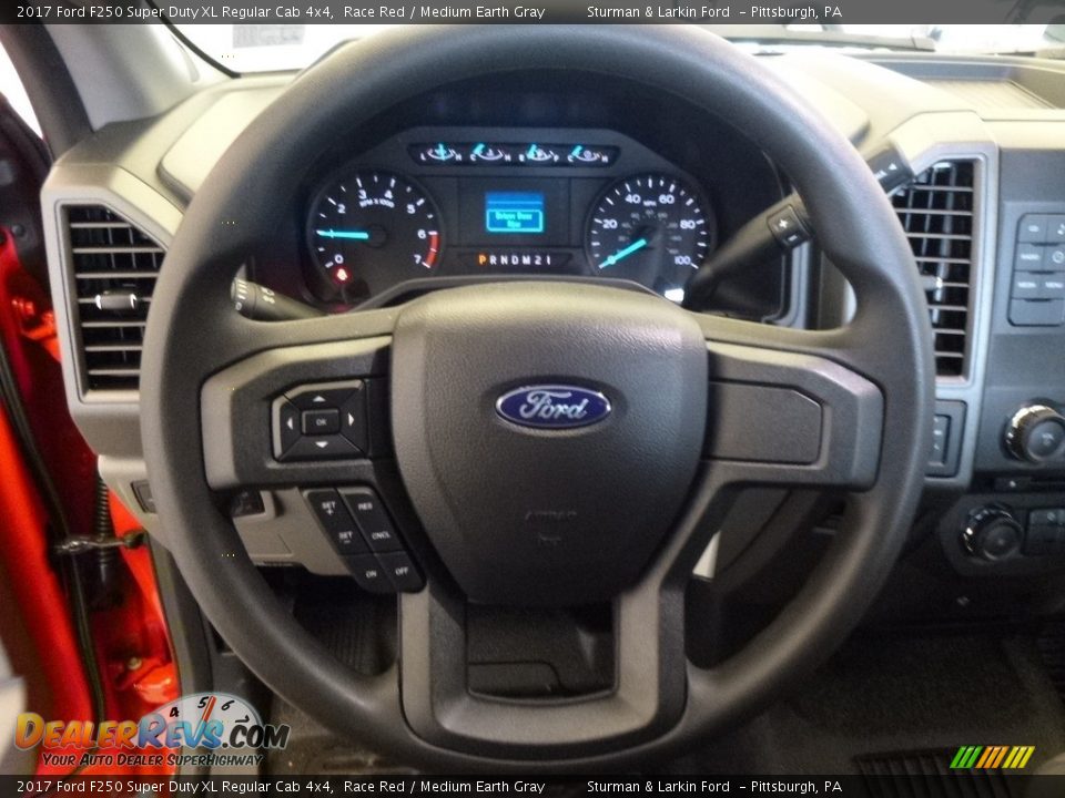 2017 Ford F250 Super Duty XL Regular Cab 4x4 Steering Wheel Photo #14