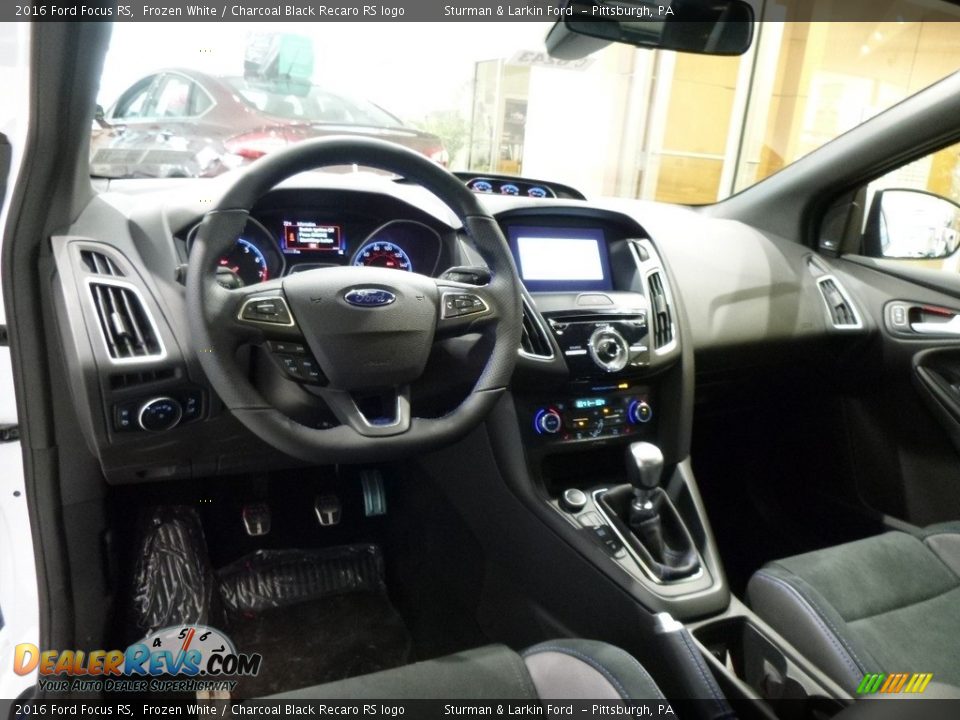 Charcoal Black Recaro RS logo Interior - 2016 Ford Focus RS Photo #10