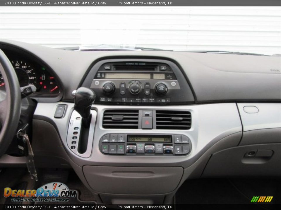 2010 Honda Odyssey EX-L Alabaster Silver Metallic / Gray Photo #24
