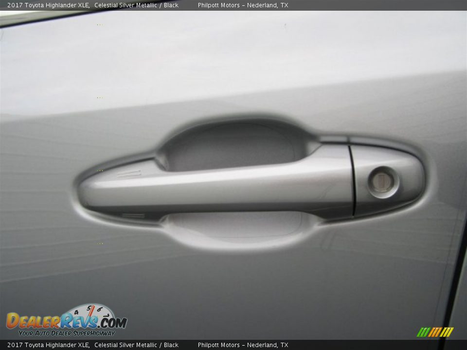 2017 Toyota Highlander XLE Celestial Silver Metallic / Black Photo #10