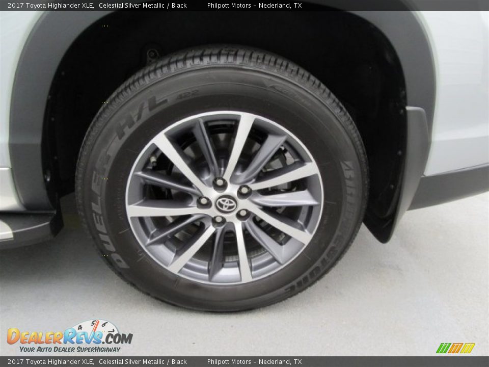 2017 Toyota Highlander XLE Wheel Photo #12