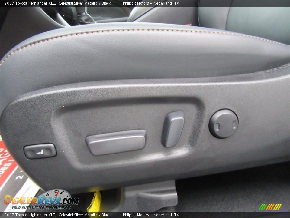 2017 Toyota Highlander XLE Celestial Silver Metallic / Black Photo #17