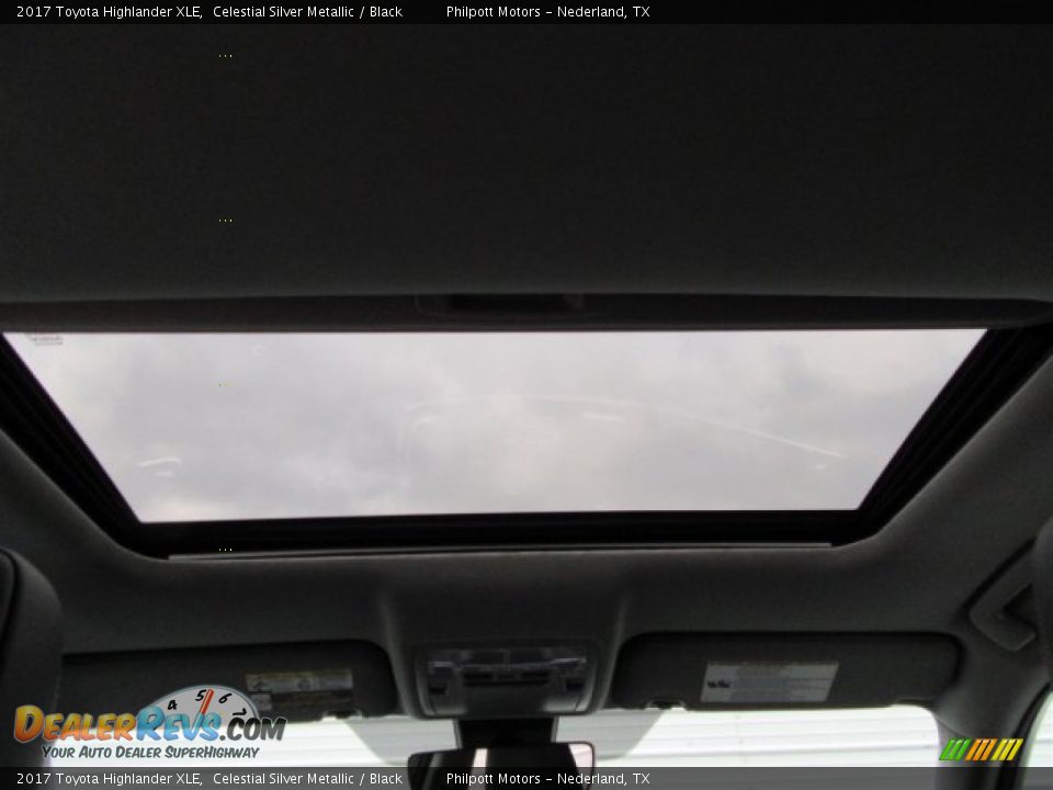 2017 Toyota Highlander XLE Celestial Silver Metallic / Black Photo #20