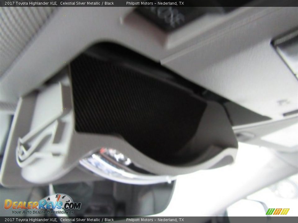 2017 Toyota Highlander XLE Celestial Silver Metallic / Black Photo #22