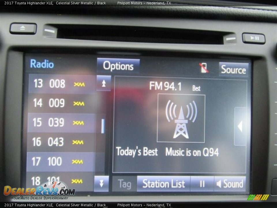 2017 Toyota Highlander XLE Celestial Silver Metallic / Black Photo #24