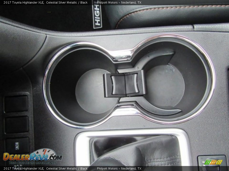 2017 Toyota Highlander XLE Celestial Silver Metallic / Black Photo #32