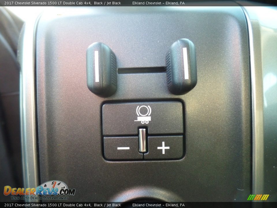 2017 Chevrolet Silverado 1500 LT Double Cab 4x4 Black / Jet Black Photo #28