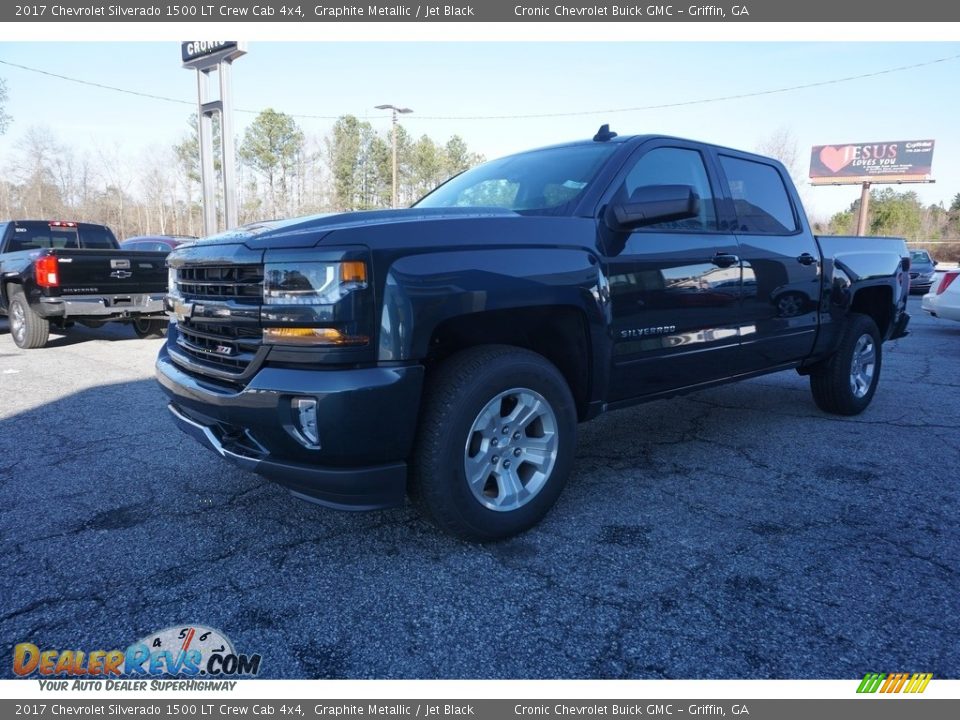 2017 Chevrolet Silverado 1500 LT Crew Cab 4x4 Graphite Metallic / Jet Black Photo #3