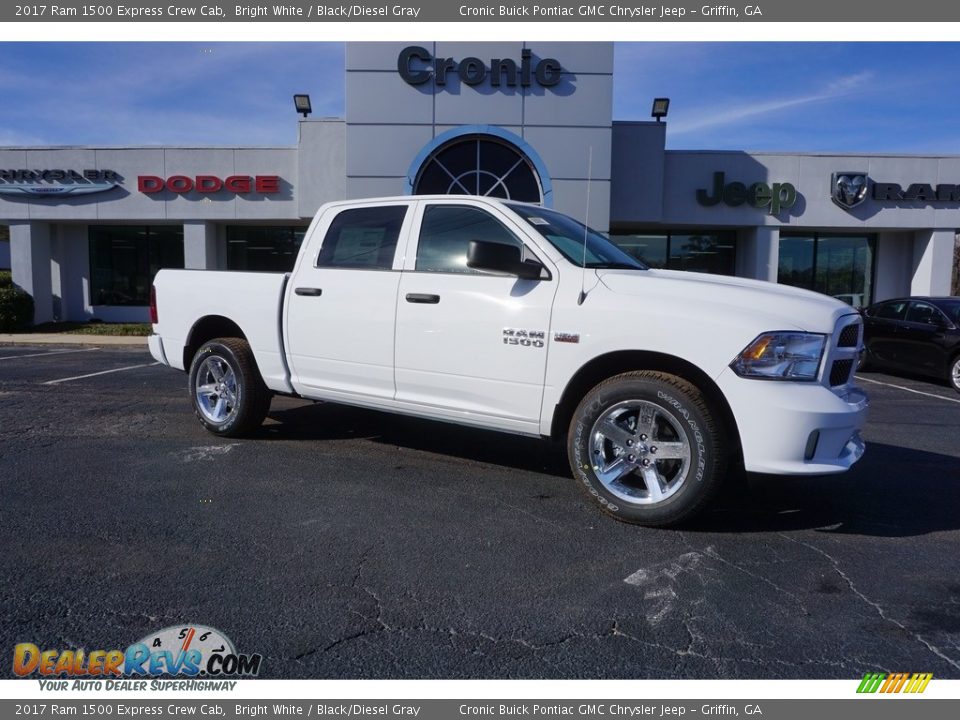 2017 Ram 1500 Express Crew Cab Bright White / Black/Diesel Gray Photo #1