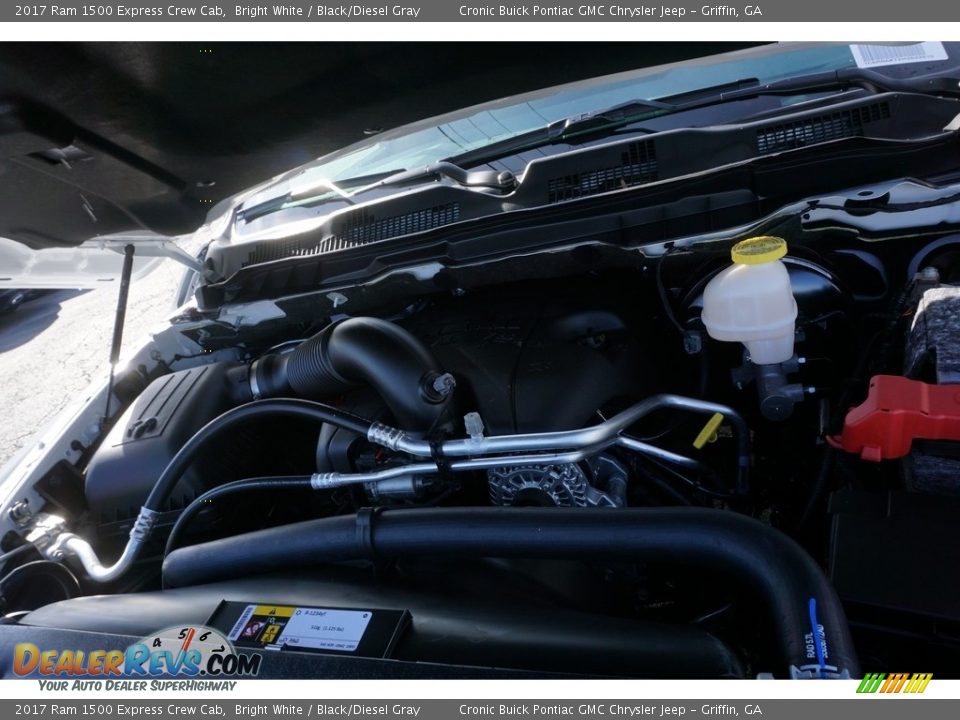 2017 Ram 1500 Express Crew Cab Bright White / Black/Diesel Gray Photo #13