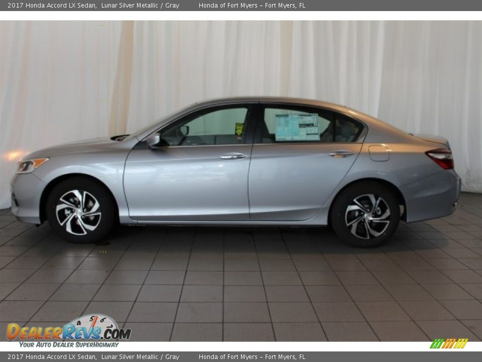 2017 Honda Accord LX Sedan Lunar Silver Metallic / Gray Photo #5