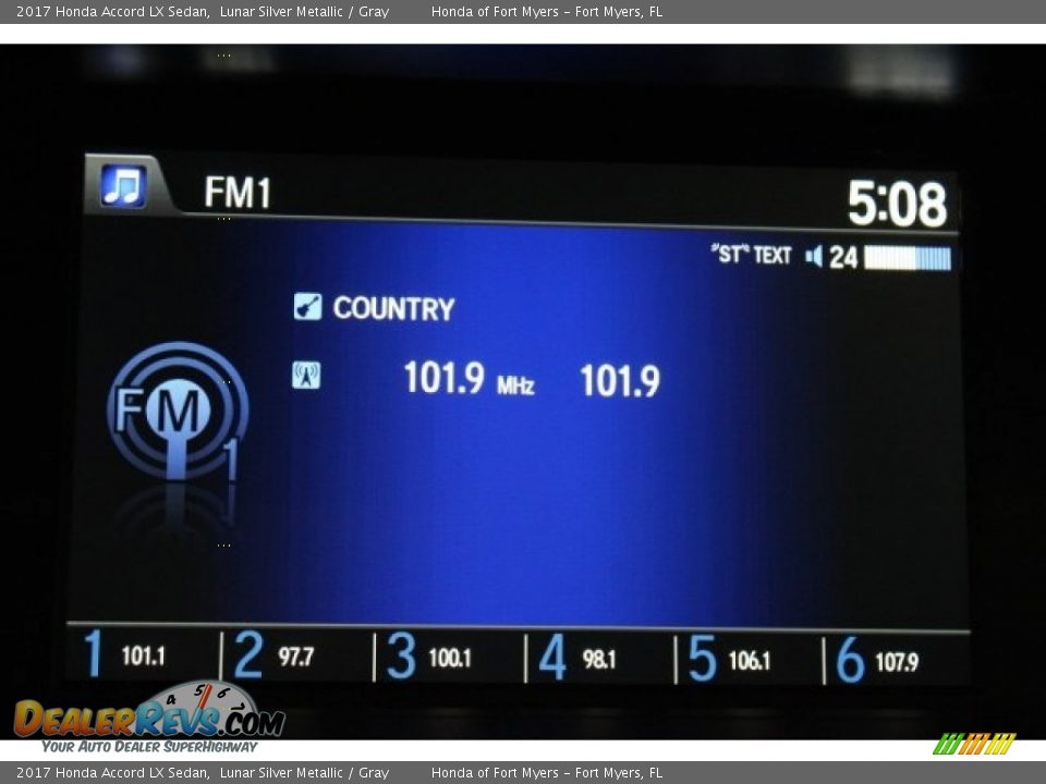 2017 Honda Accord LX Sedan Lunar Silver Metallic / Gray Photo #16