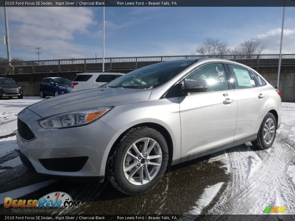 2016 Ford Focus SE Sedan Ingot Silver / Charcoal Black Photo #7