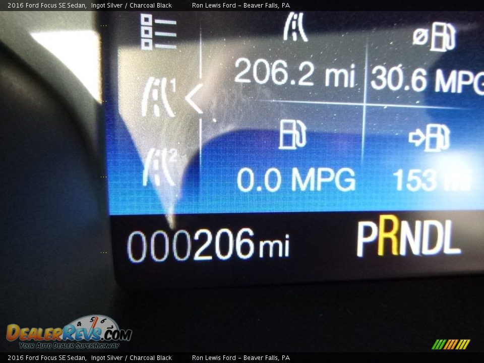 2016 Ford Focus SE Sedan Ingot Silver / Charcoal Black Photo #20