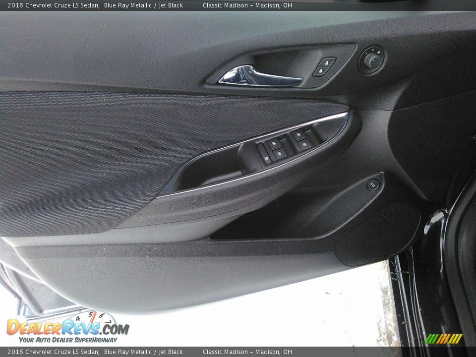 2016 Chevrolet Cruze LS Sedan Blue Ray Metallic / Jet Black Photo #7