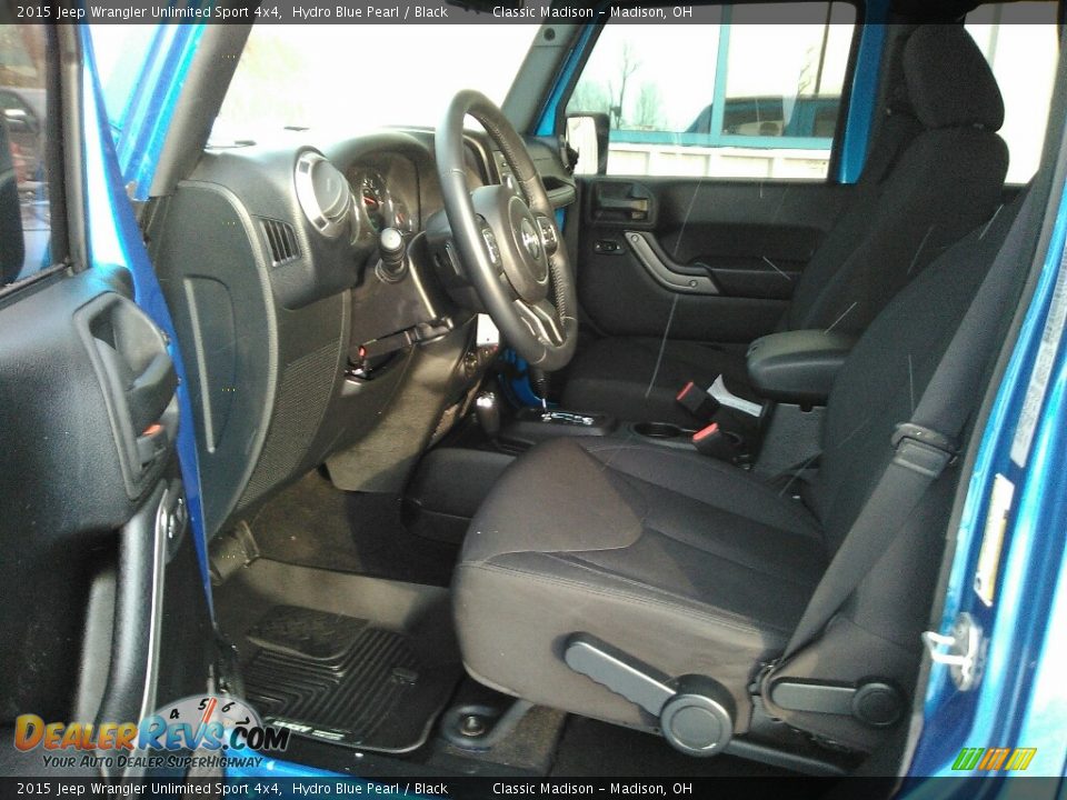 2015 Jeep Wrangler Unlimited Sport 4x4 Hydro Blue Pearl / Black Photo #10