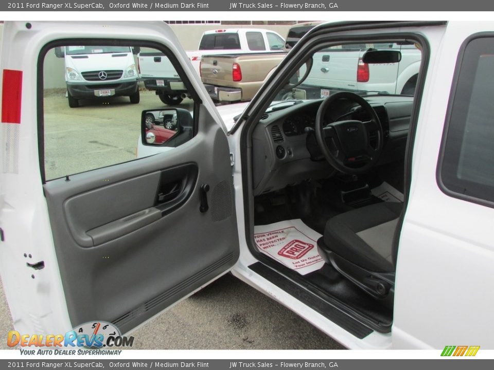 2011 Ford Ranger XL SuperCab Oxford White / Medium Dark Flint Photo #17